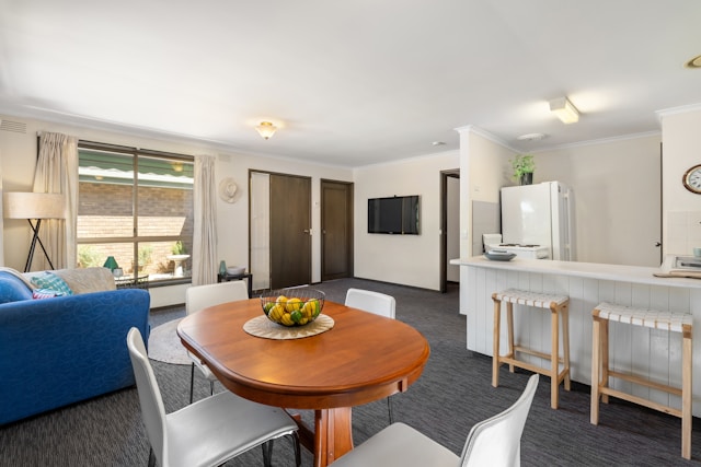 Comfortable student apartment living space